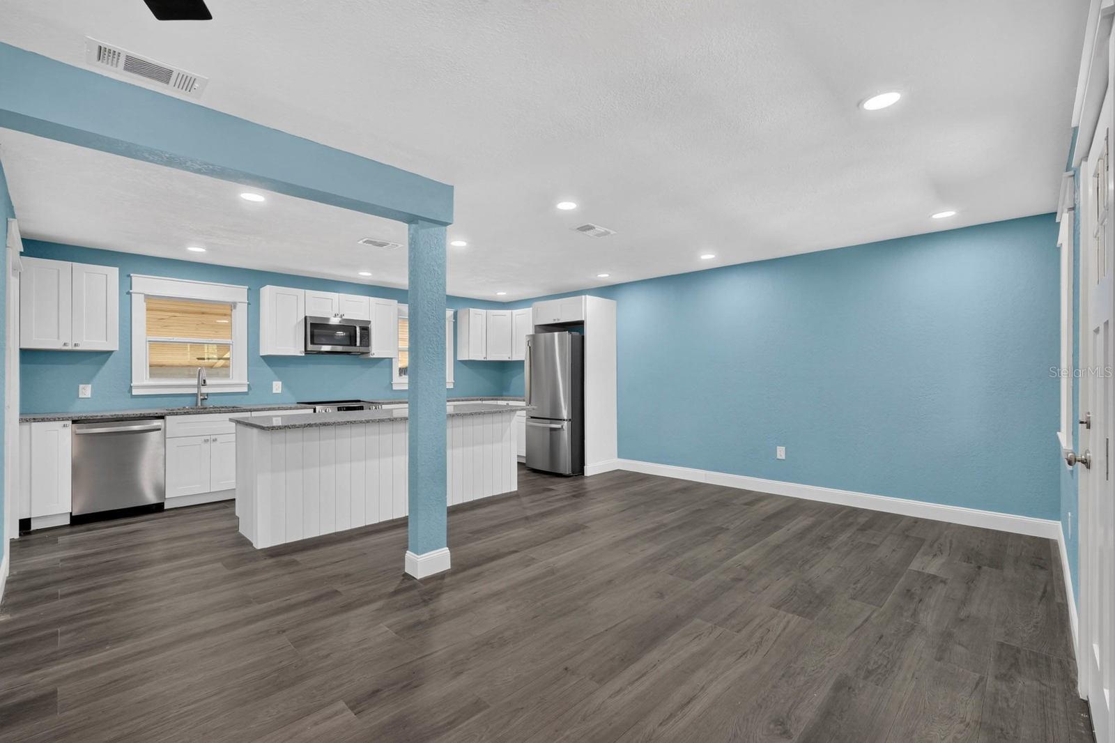 PLANTATION PINES UNREC 246 - Residential