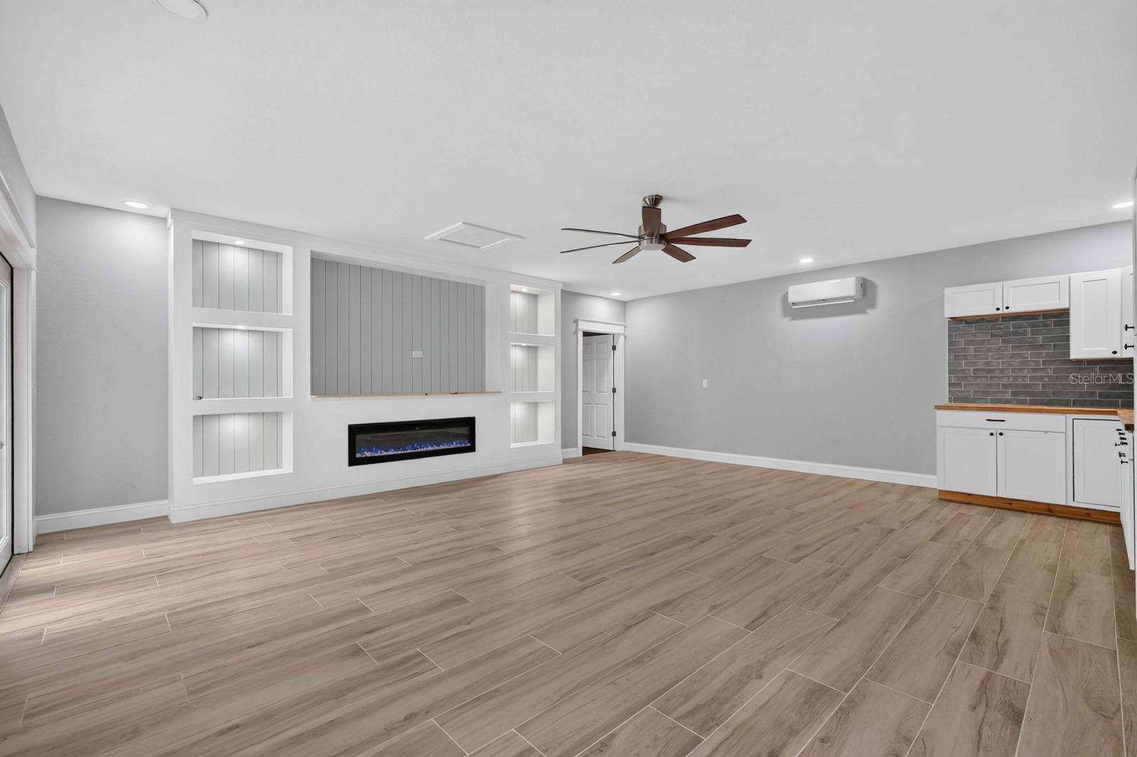 PLANTATION PINES UNREC 246 - Residential