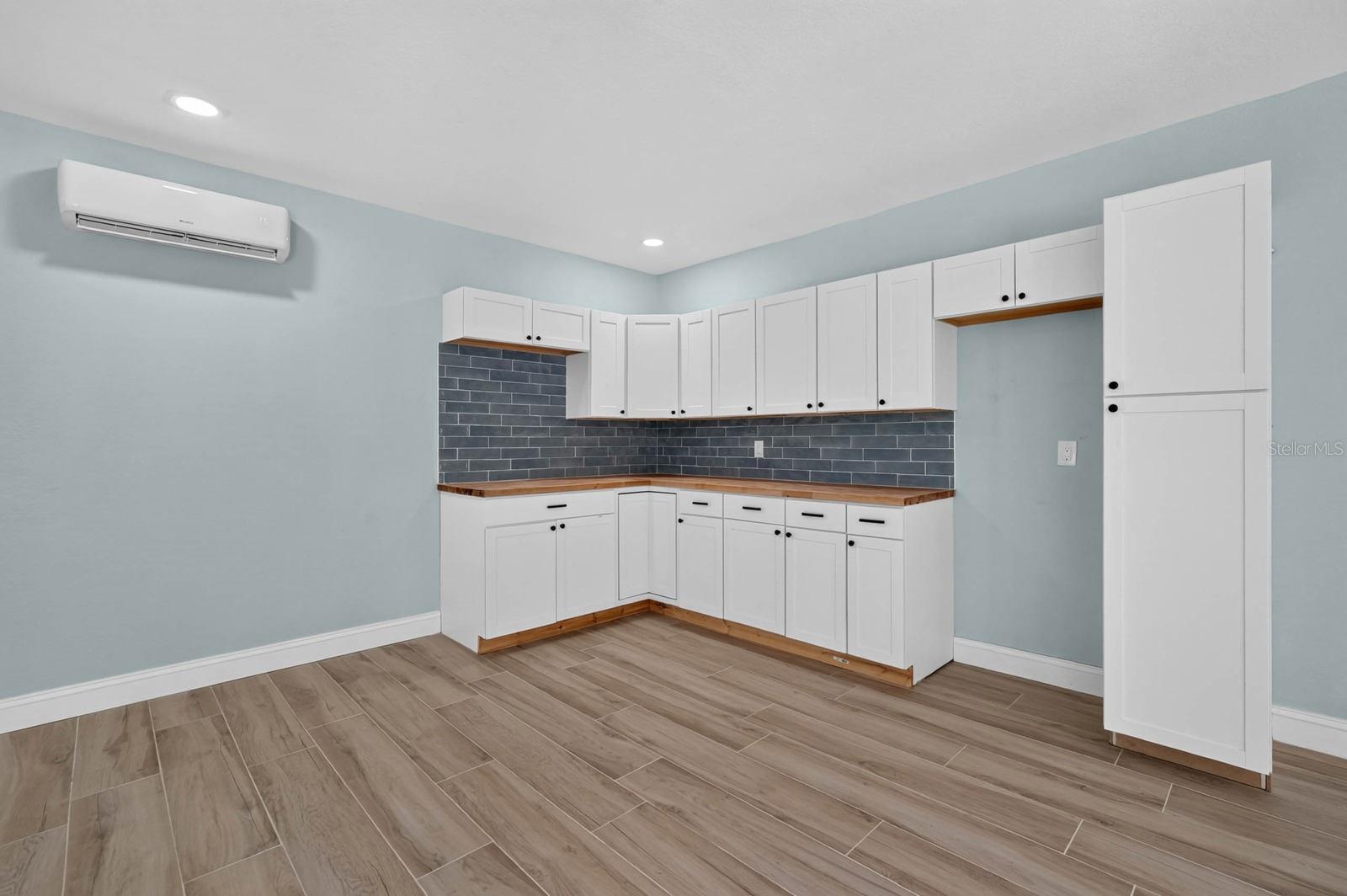 PLANTATION PINES UNREC 246 - Residential