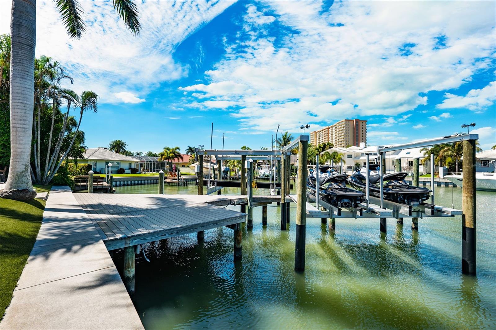 BAYWAY ISLES - Residential