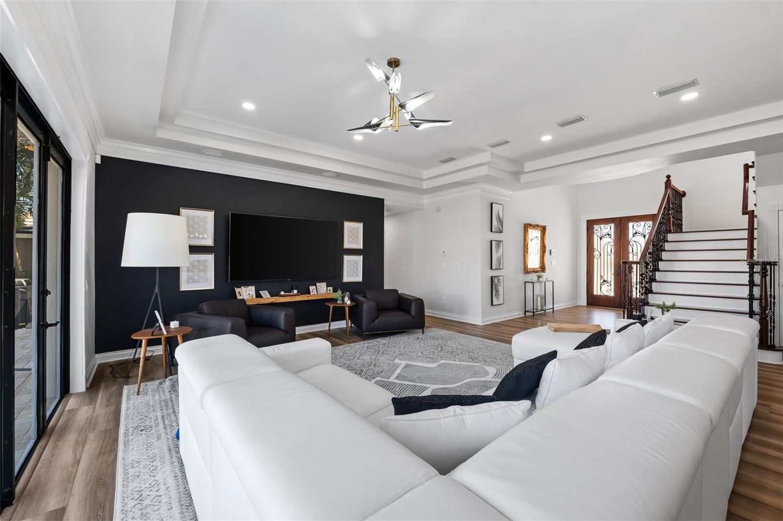 BAYWAY ISLES - Residential