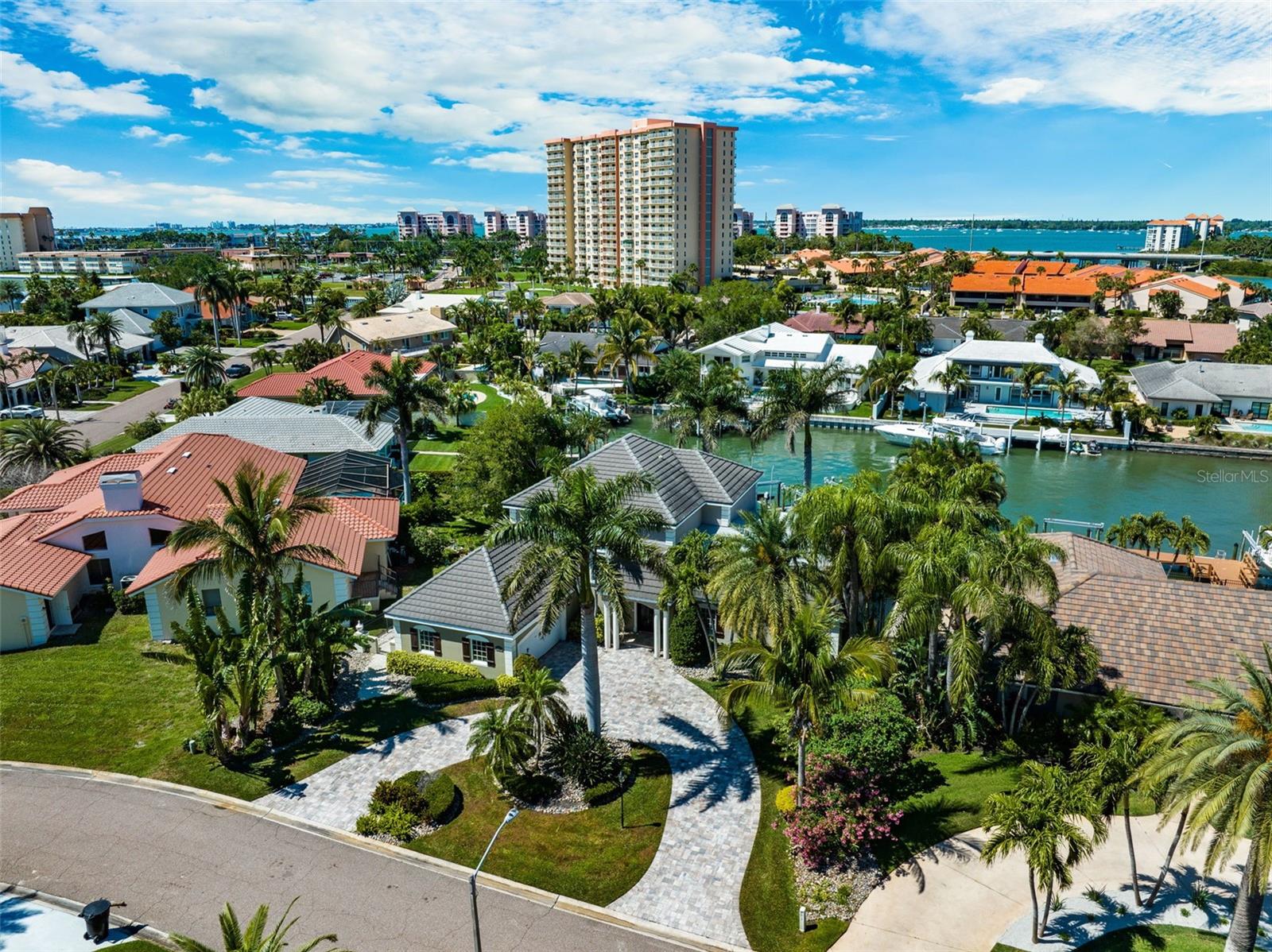 BAYWAY ISLES - Residential