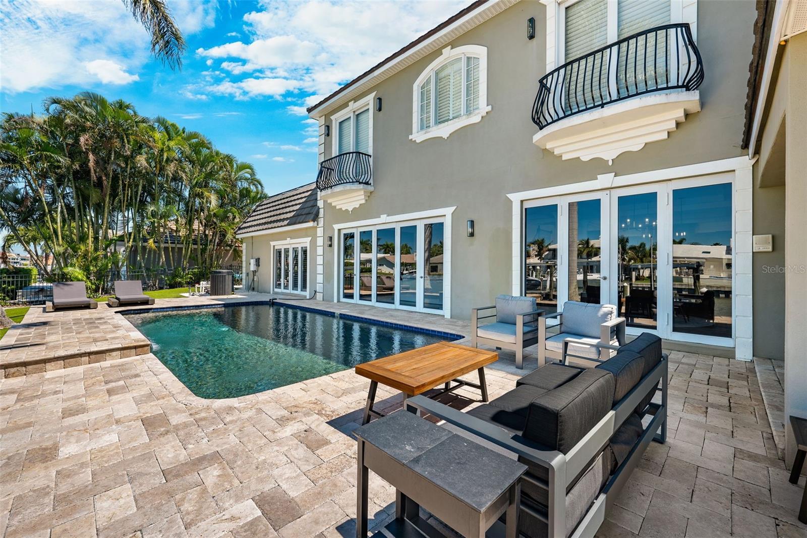 BAYWAY ISLES - Residential