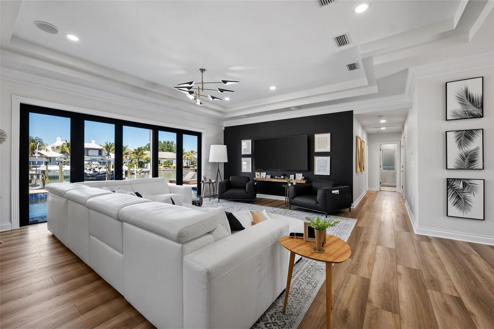 BAYWAY ISLES - Residential