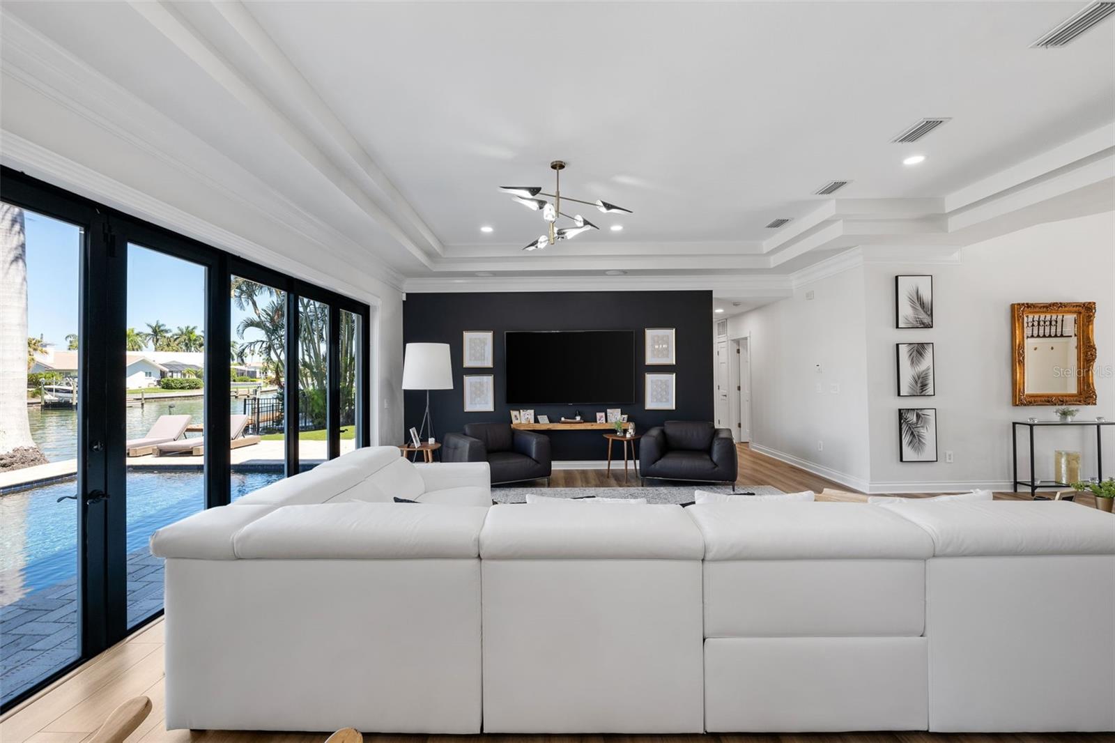 BAYWAY ISLES - Residential