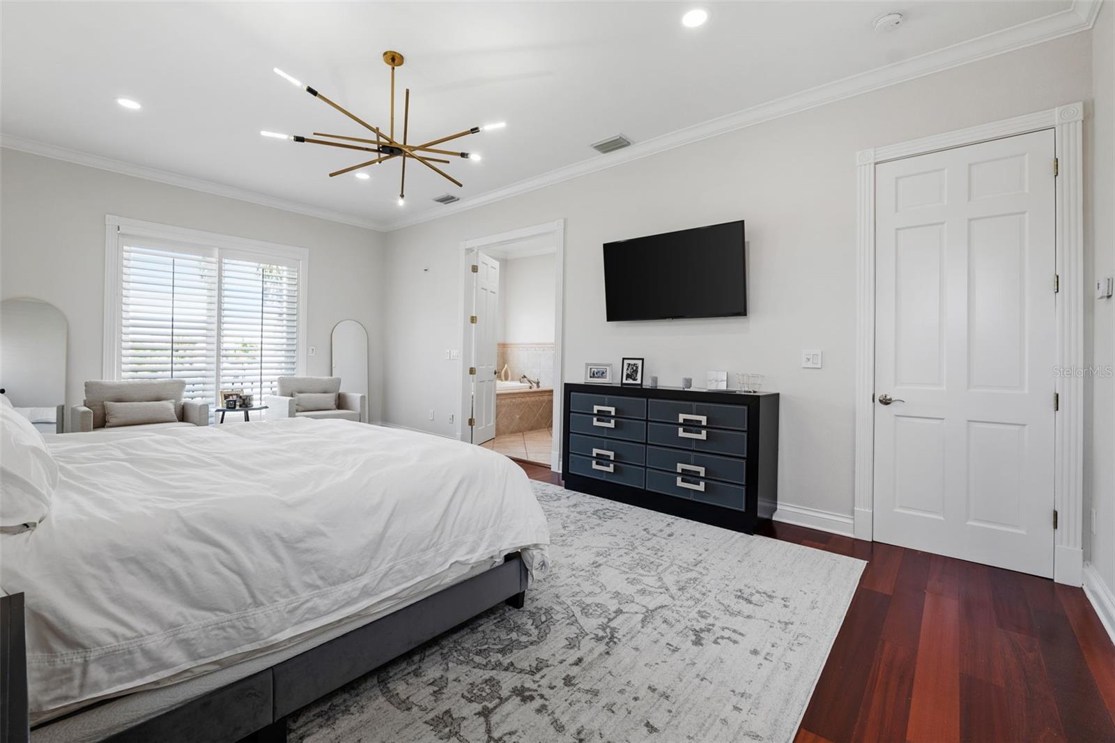 BAYWAY ISLES - Residential