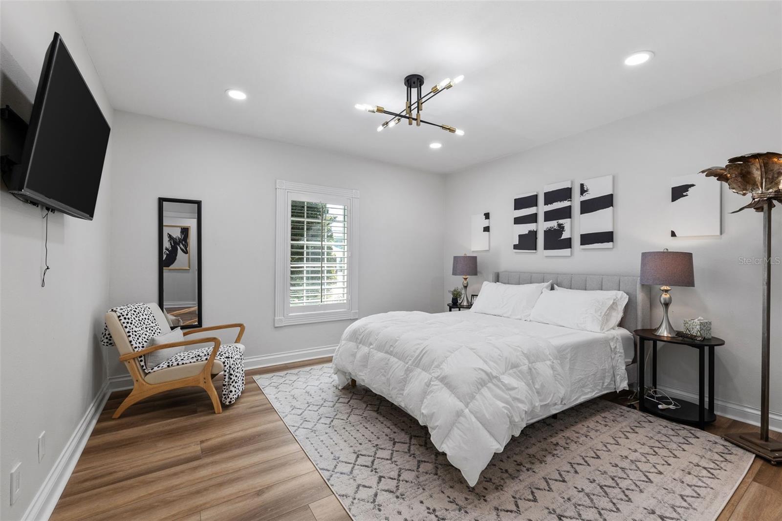 BAYWAY ISLES - Residential