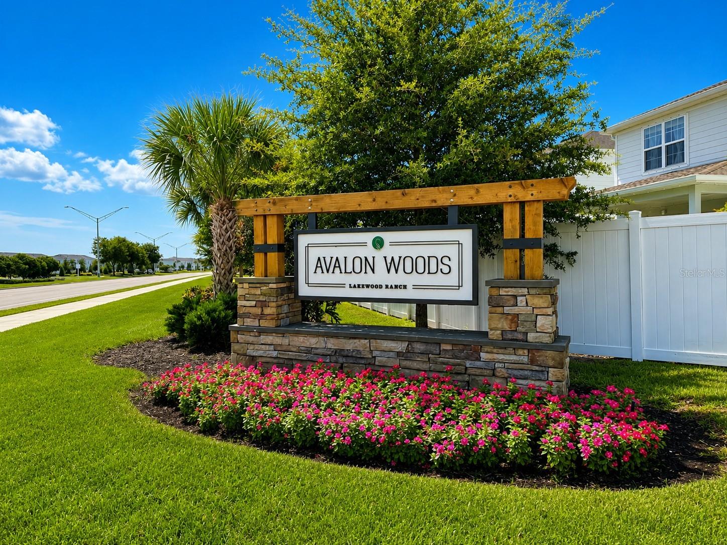 AVALON WOODS - Residential