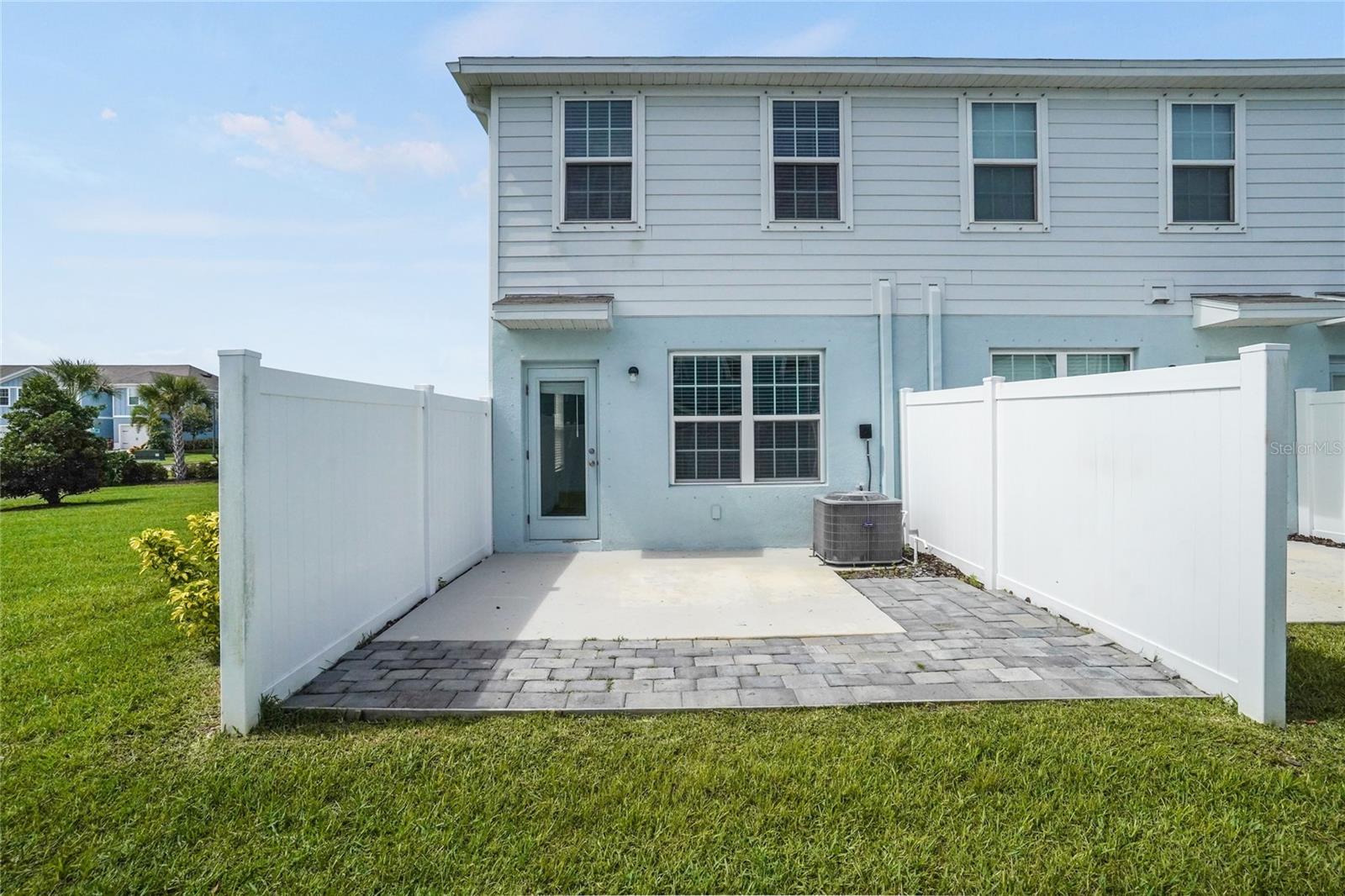 AVALON WOODS - Residential