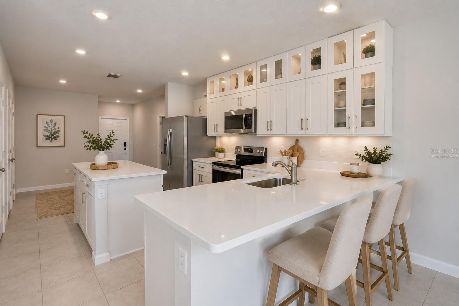 AVALON WOODS - Residential