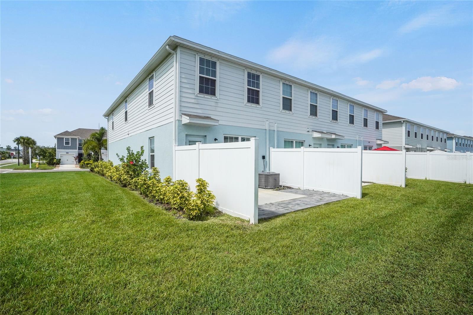 AVALON WOODS - Residential