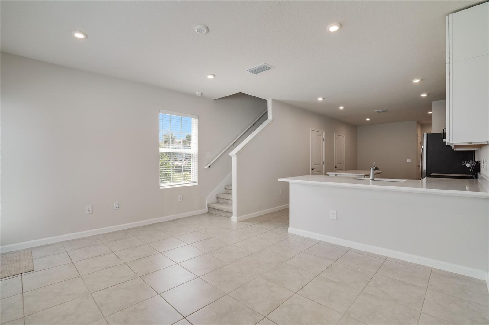AVALON WOODS - Residential