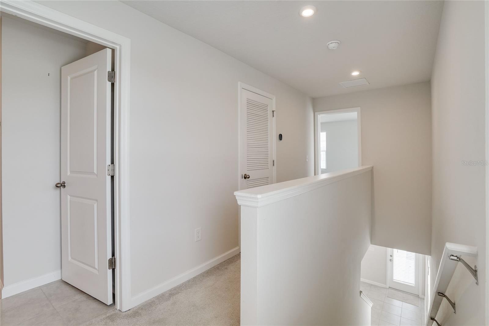 AVALON WOODS - Residential