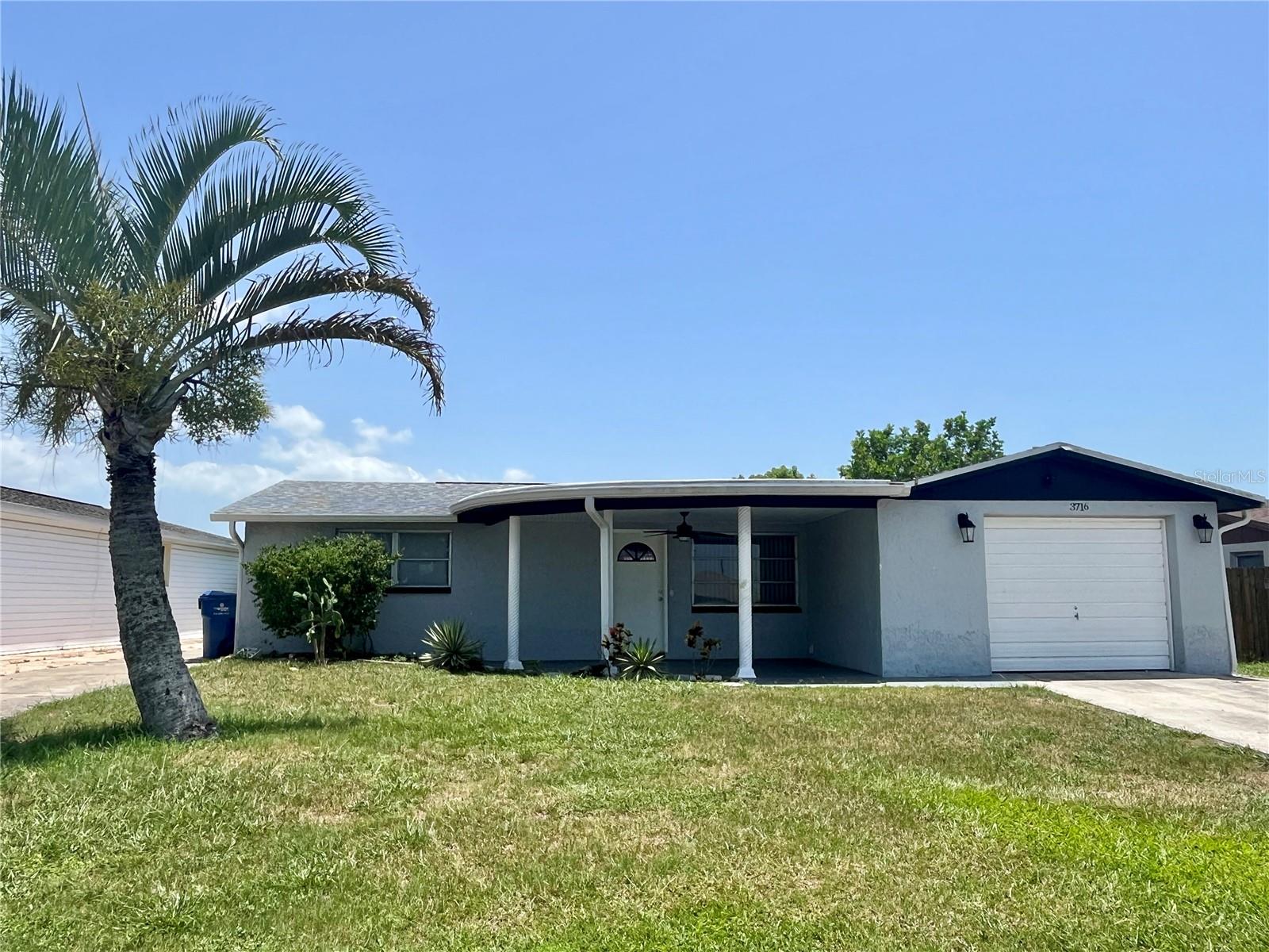 TAHITIAN HOMES - Residential Lease