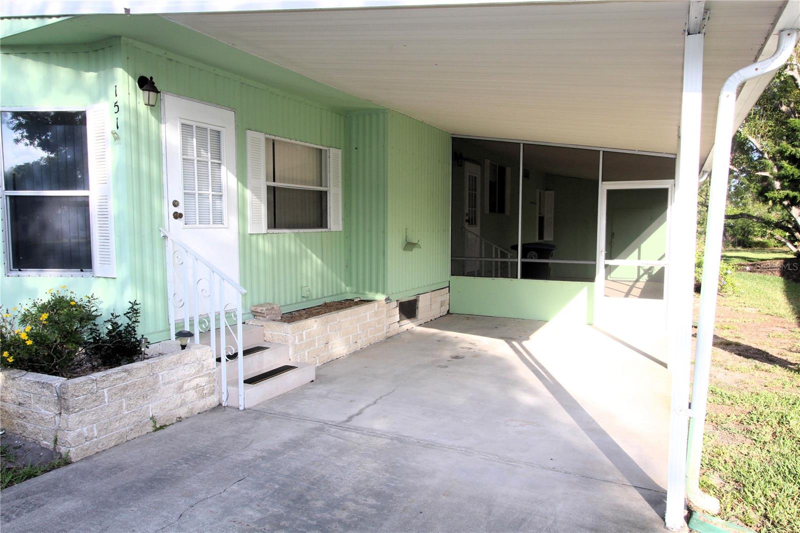 GOLDEN BAY COLONY PH 01 - Residential