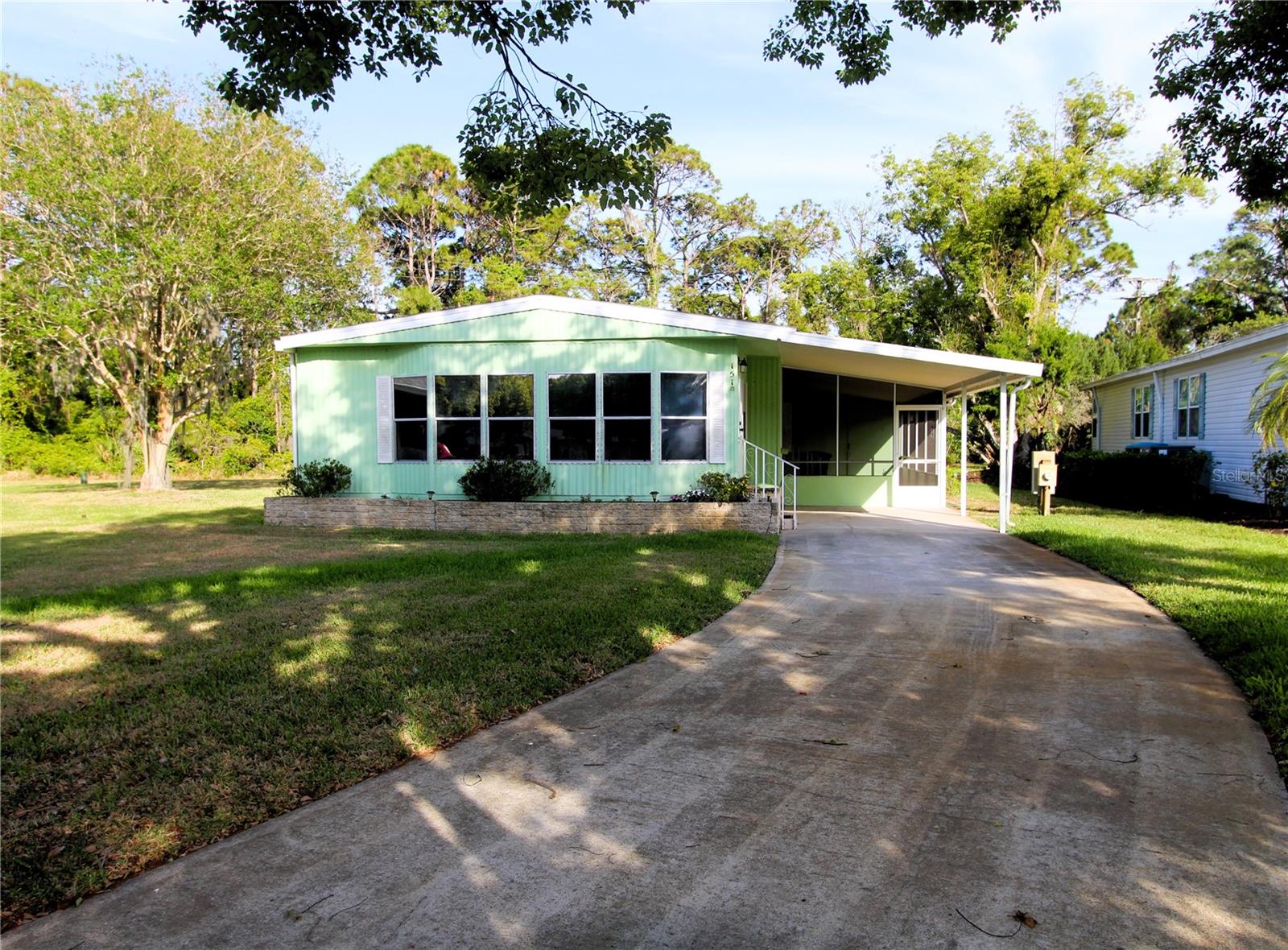 GOLDEN BAY COLONY PH 01 - Residential