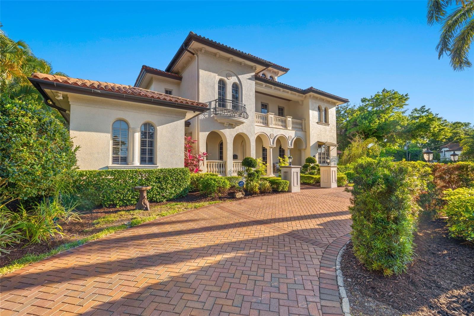 SNELL ISLE SHORES - Residential