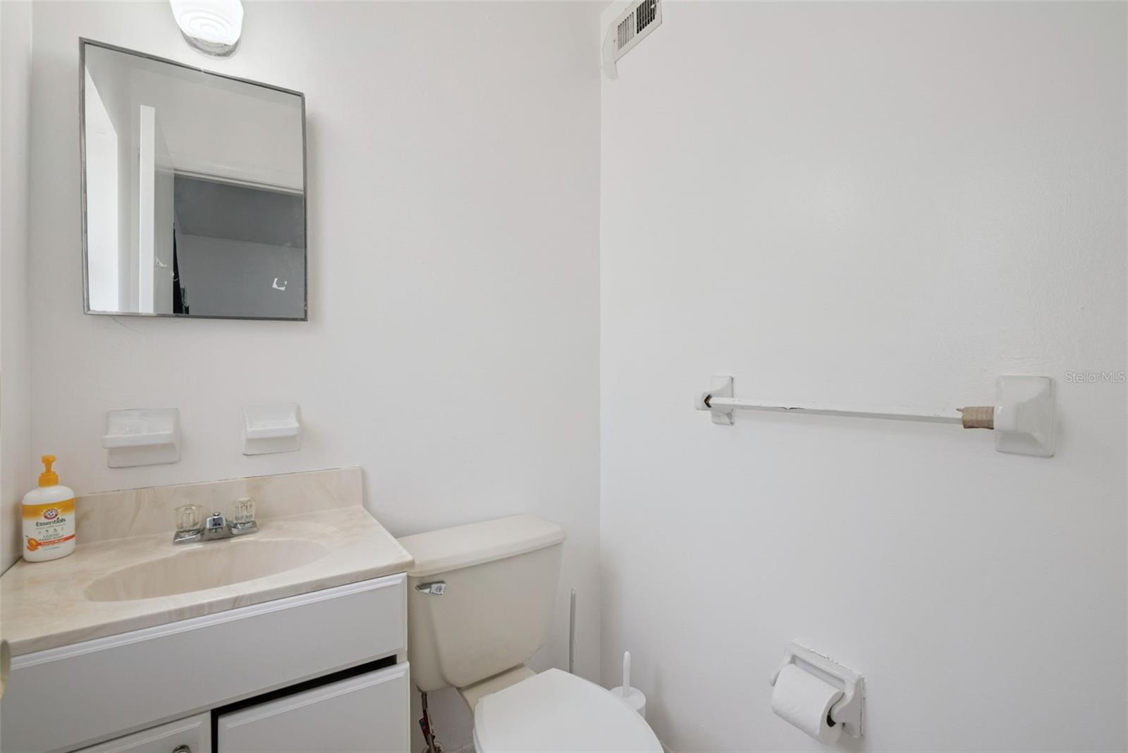 TWENTY WEST - Residential