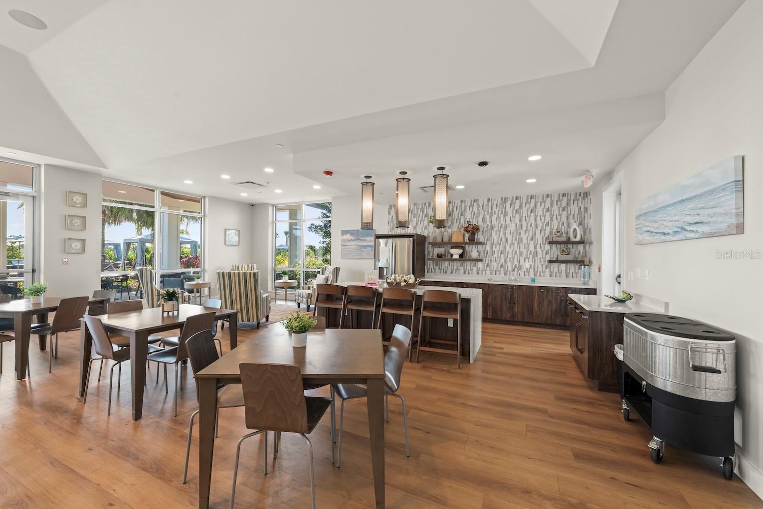 STAR FARMS AT LAKEWOOD RANCH - Residential