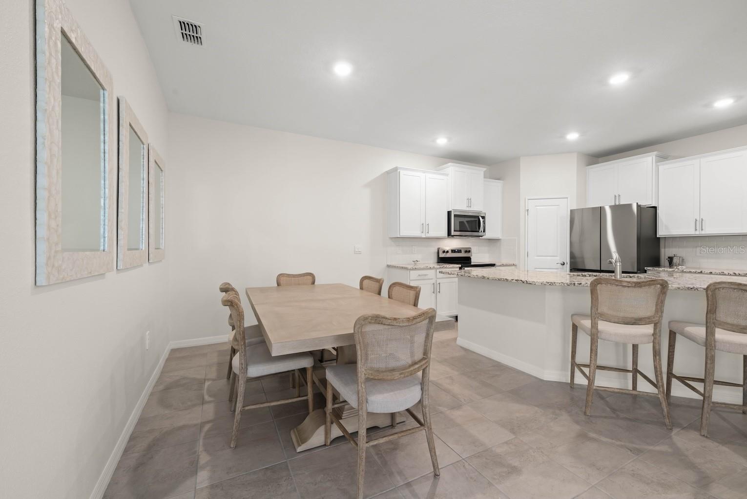 STAR FARMS AT LAKEWOOD RANCH - Residential