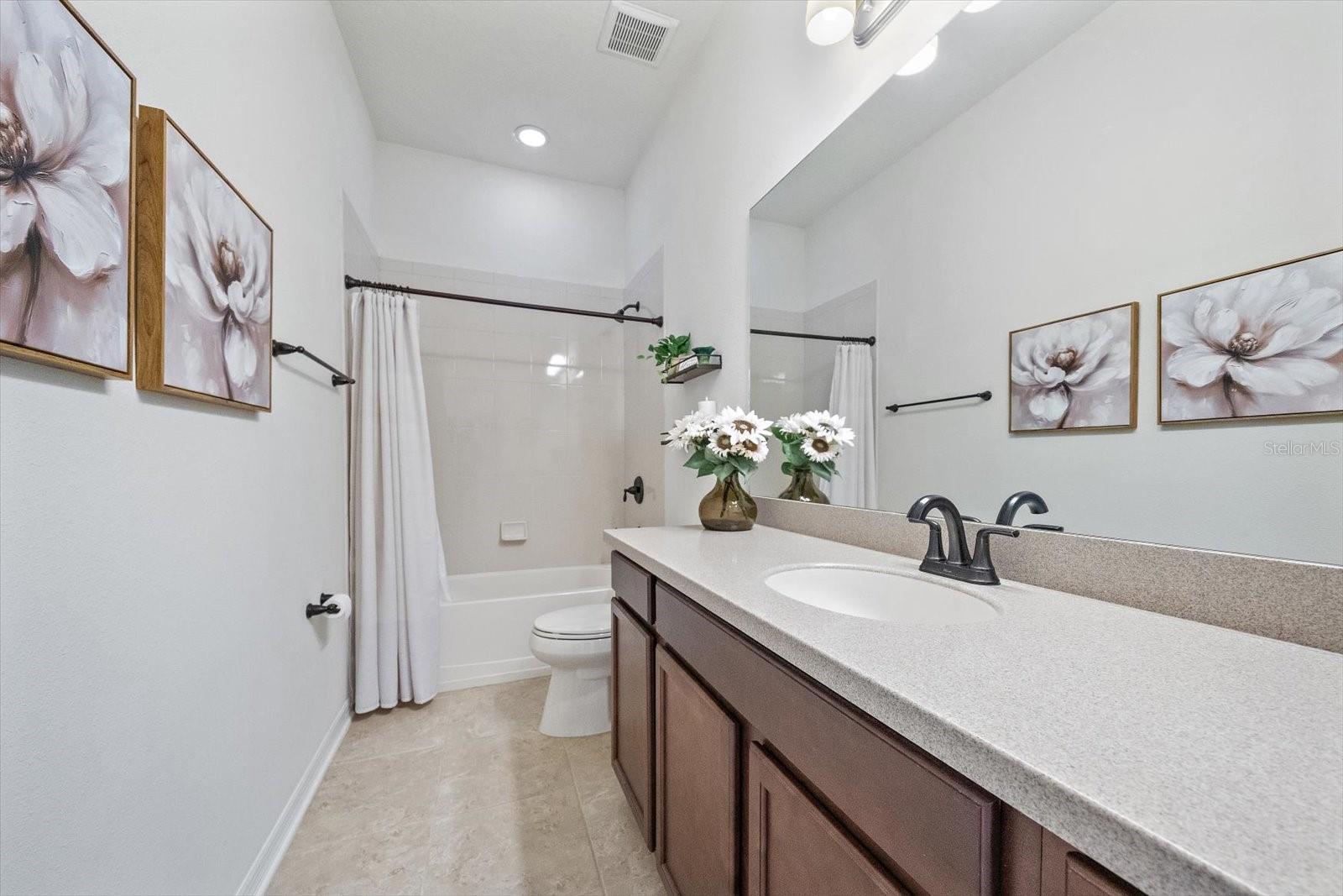 SERENITY CREEK - Residential