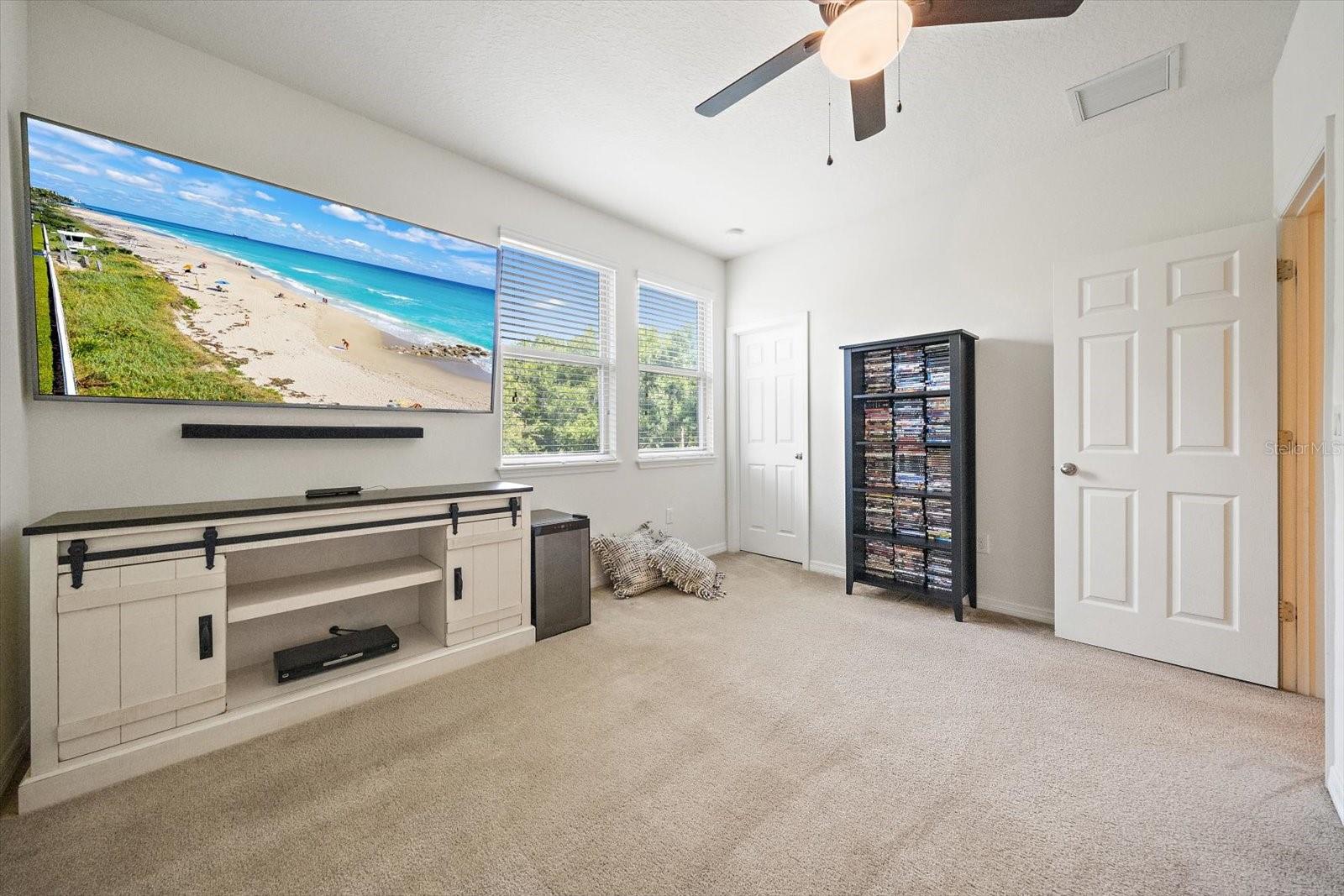 SERENITY CREEK - Residential