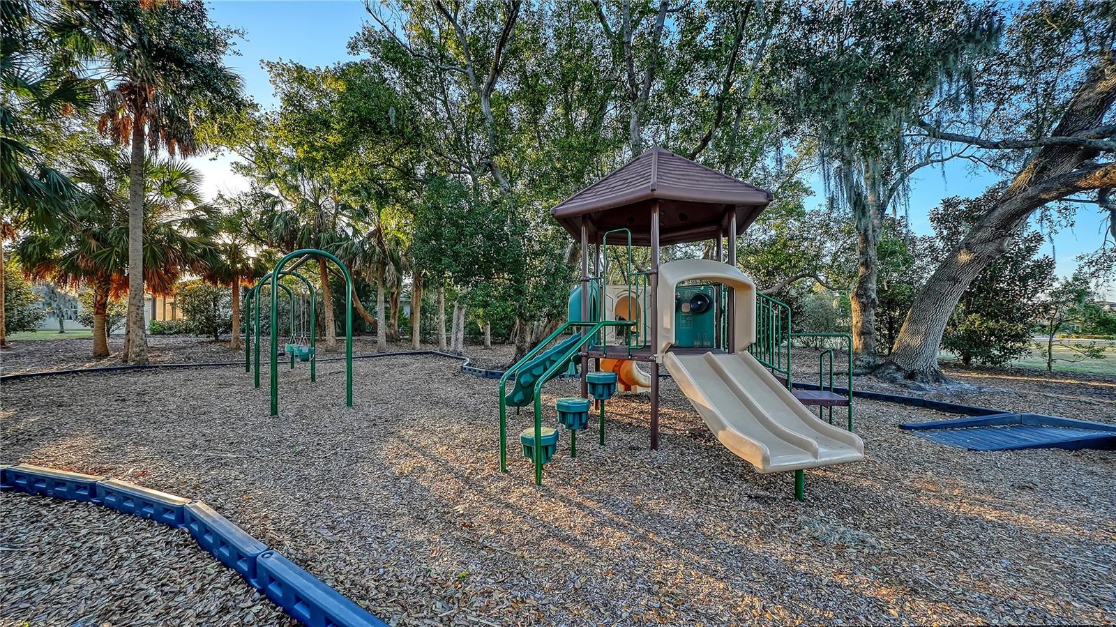 SERENITY CREEK - Residential