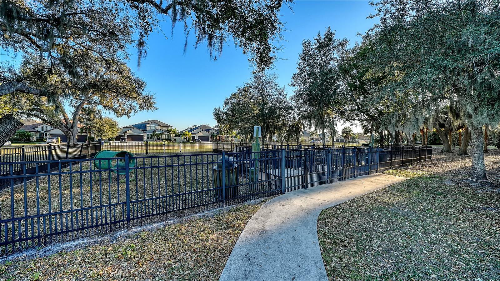 SERENITY CREEK - Residential