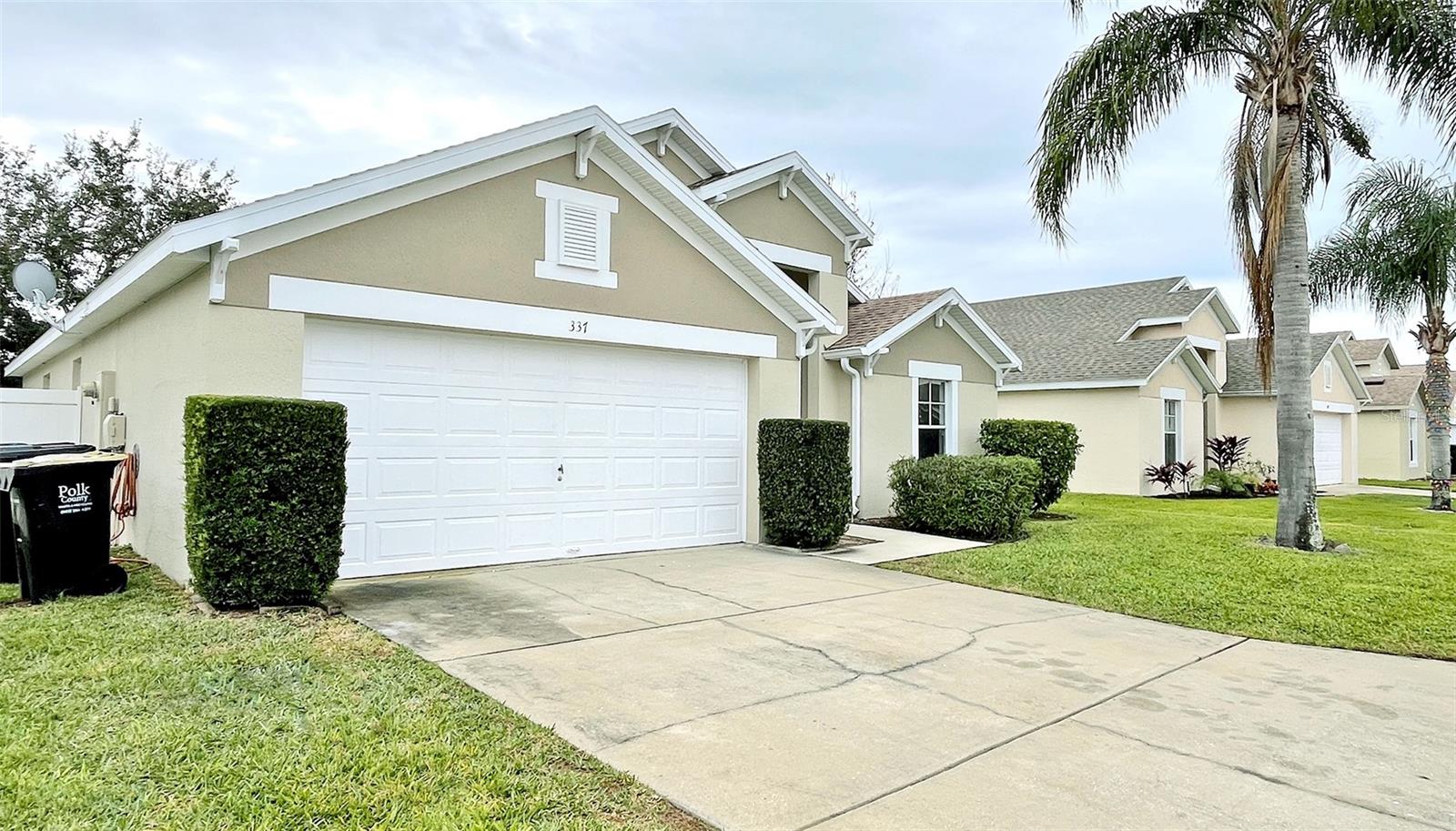 SILVER PALMS - Residential Lease