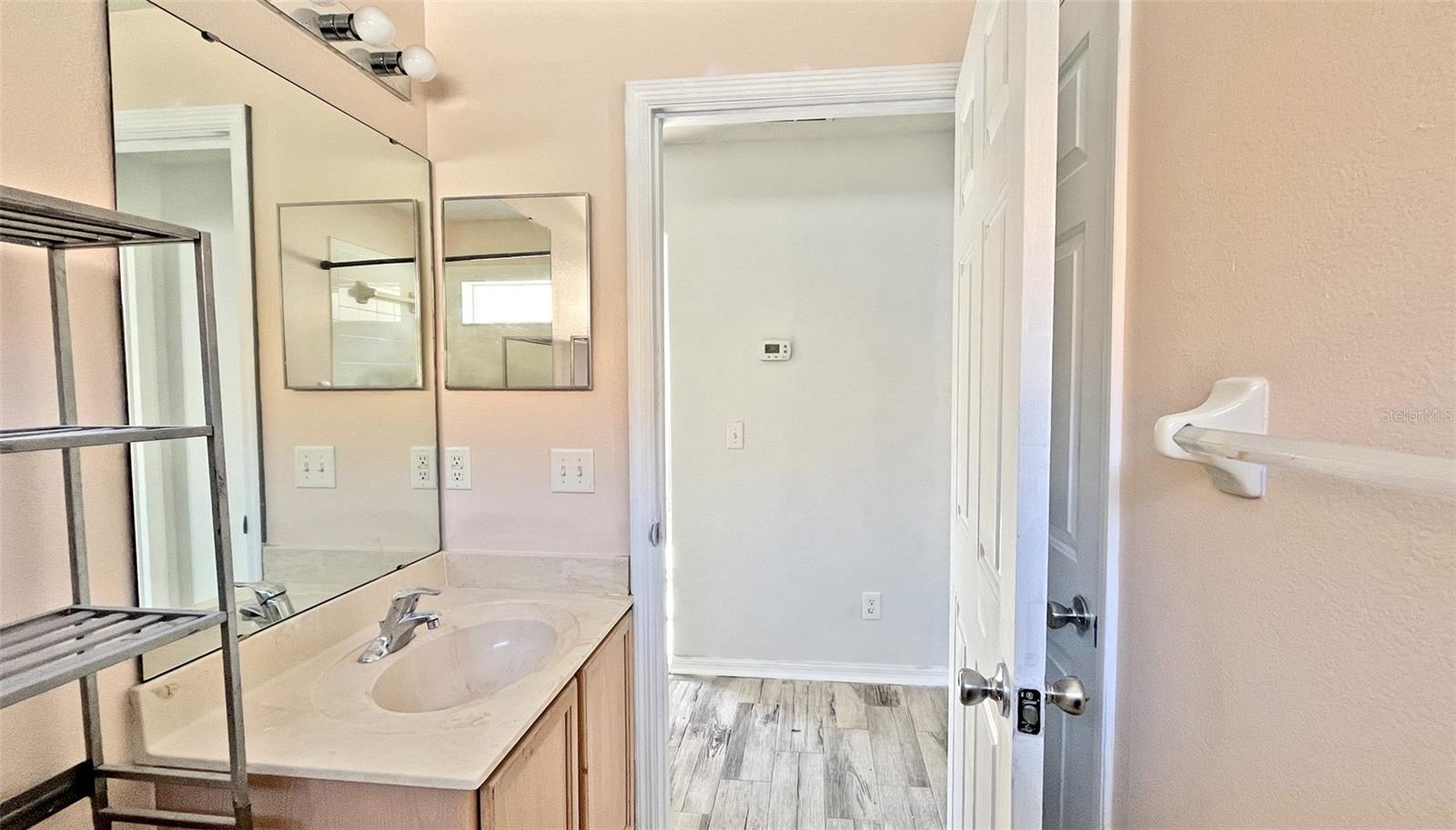 SILVER PALMS - Residential Lease