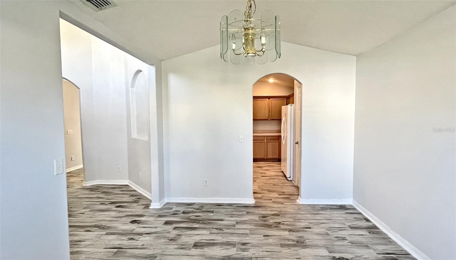 SILVER PALMS - Residential Lease