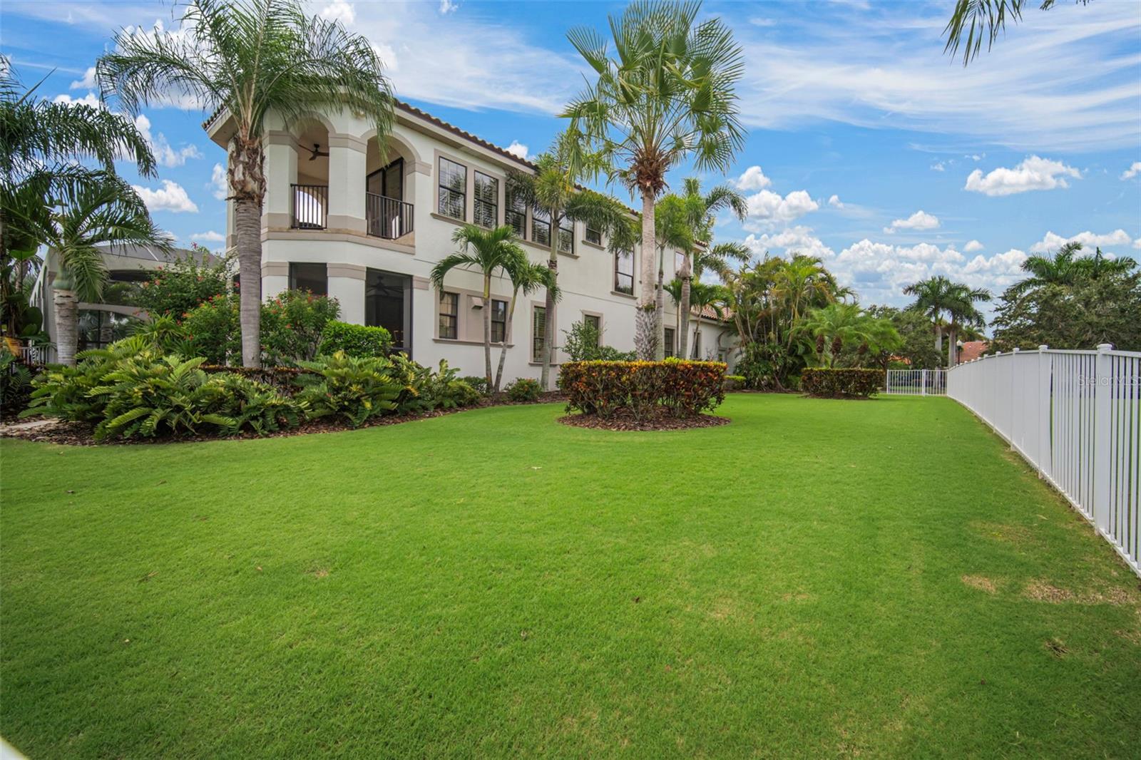 MIRABAY PH 2A-4 - Residential