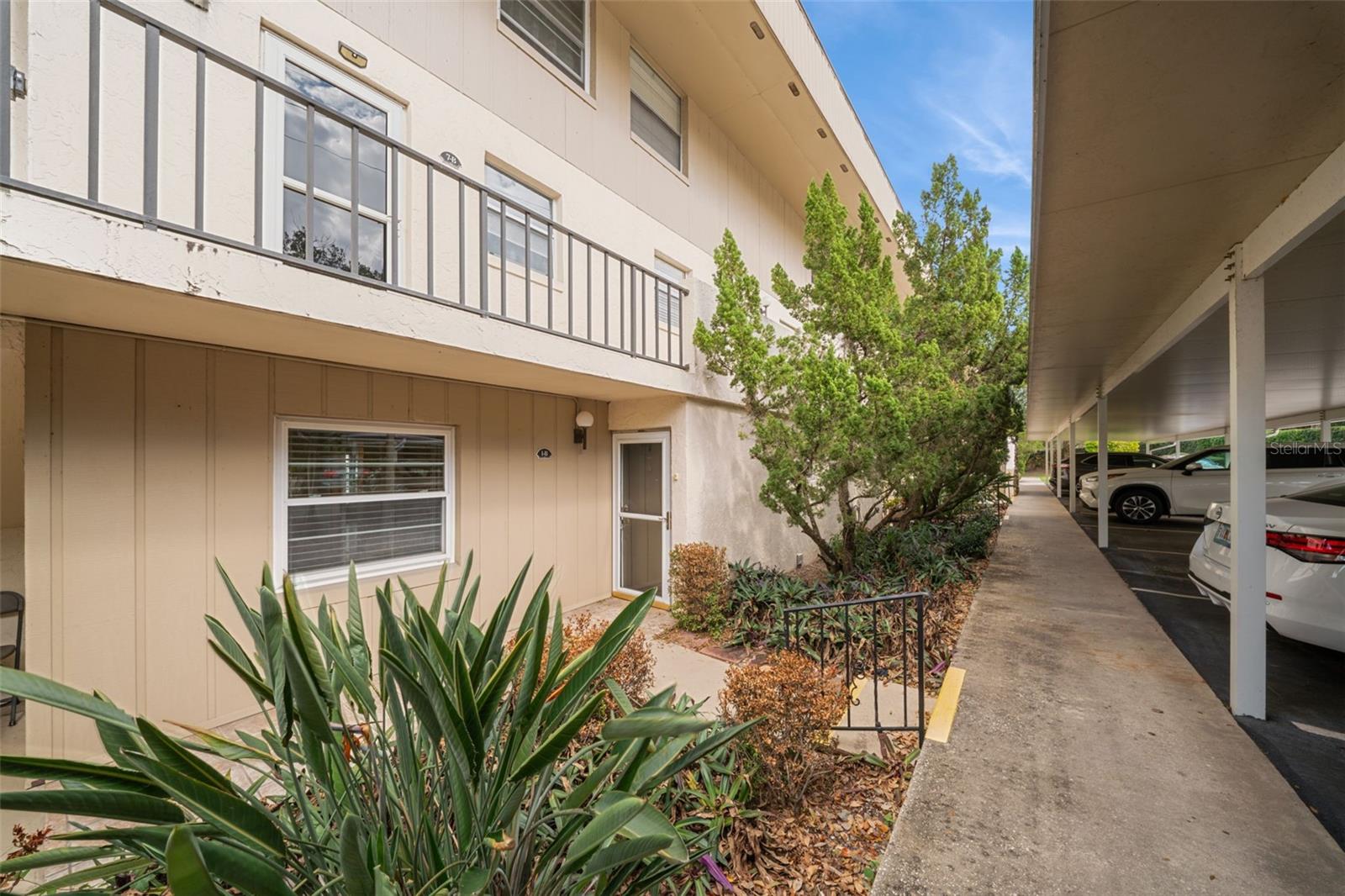 SLEEPY HARBOUR APTS CONDO - Residential