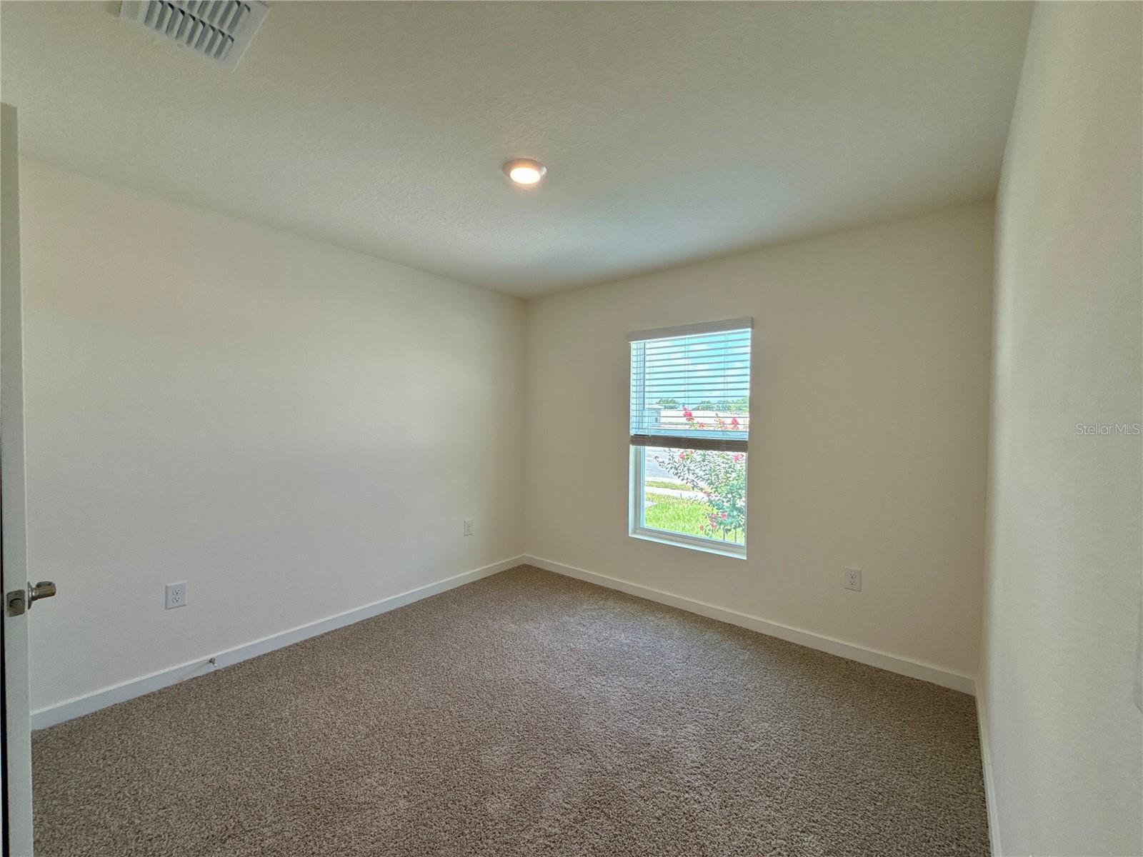 DERBY CREEK - Residential Lease