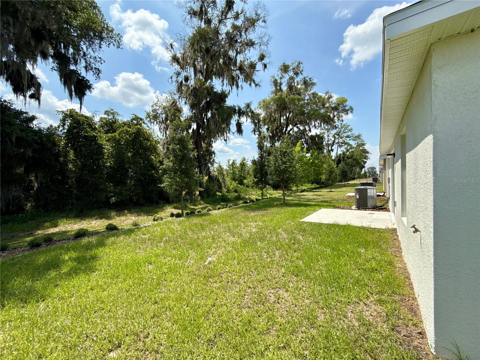 DERBY CREEK - Residential Lease