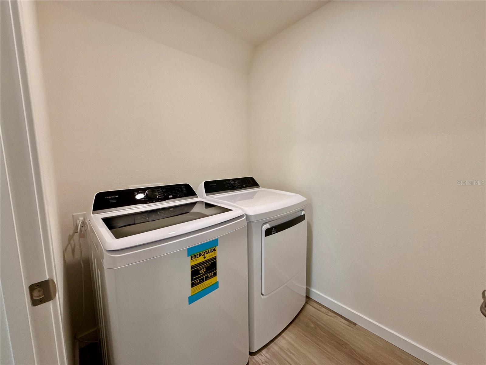DERBY CREEK - Residential Lease