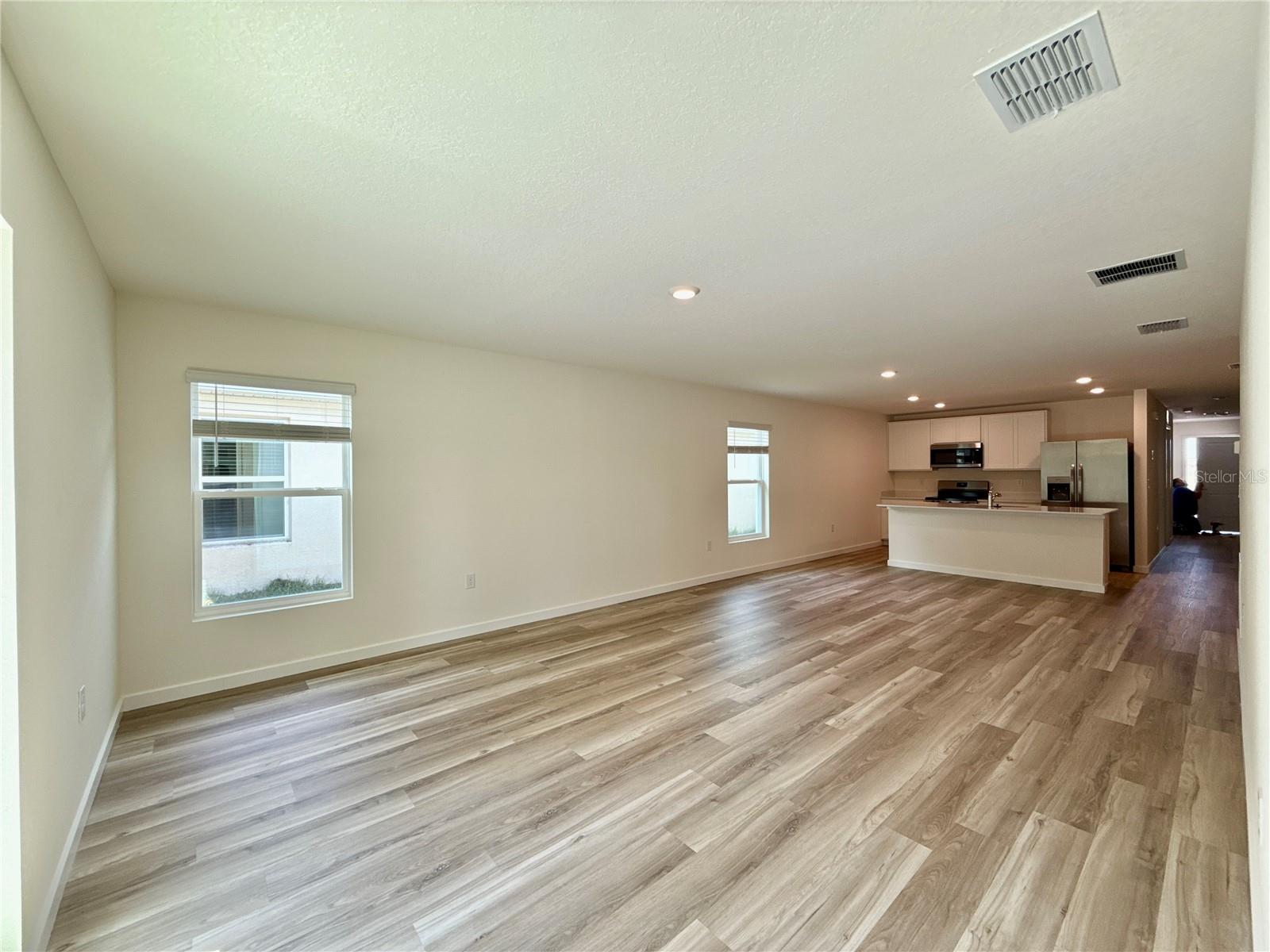 DERBY CREEK - Residential Lease