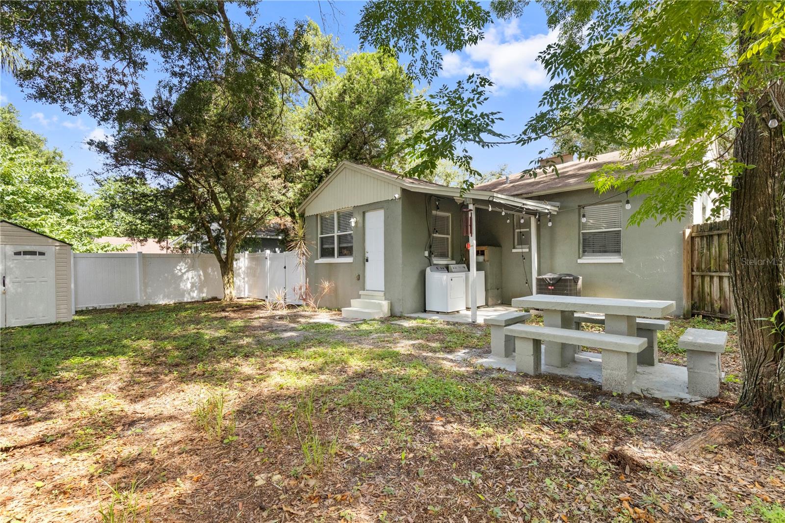 WINIFRED PARK - Residential