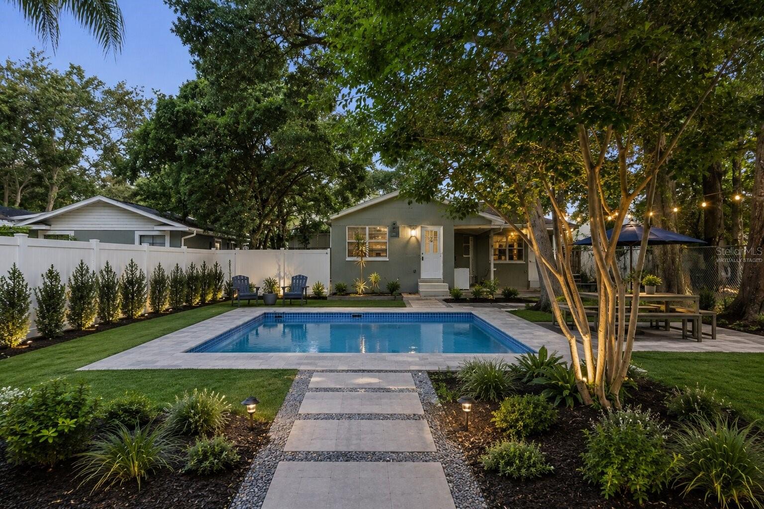 WINIFRED PARK - Residential