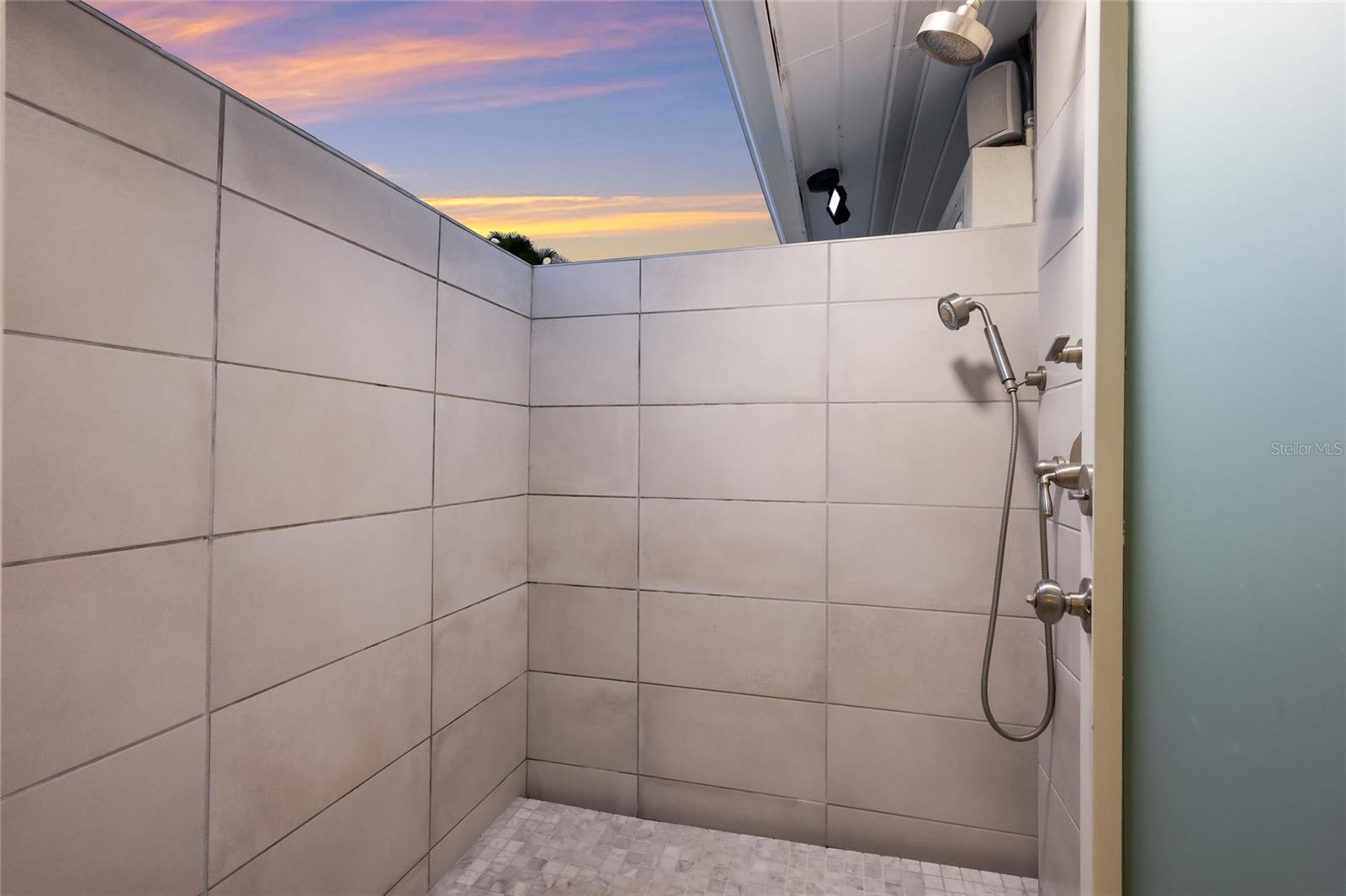 SAINT ARMANDS DIV JOHN RINGLING ESTATES - Residential
