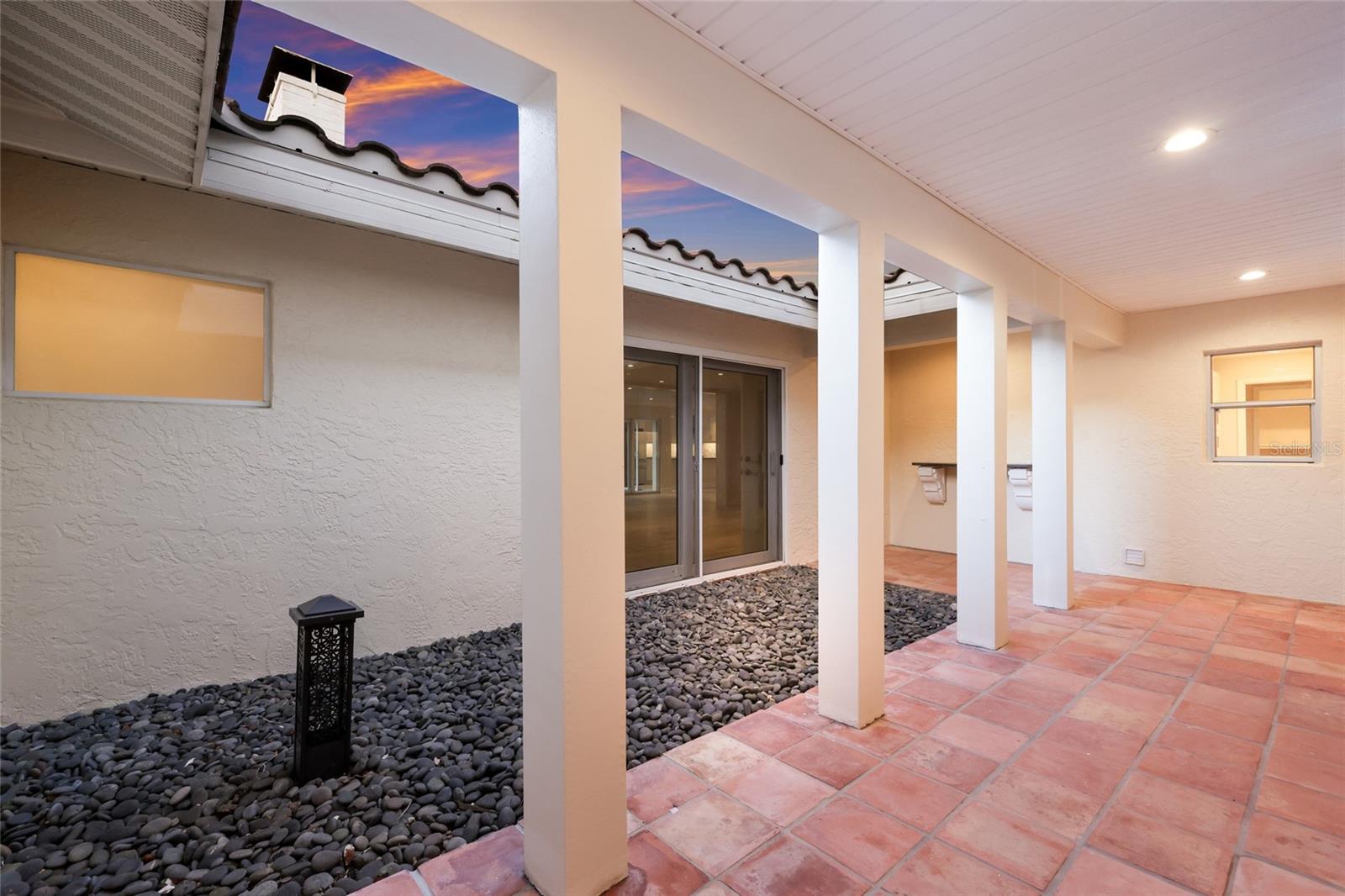 SAINT ARMANDS DIV JOHN RINGLING ESTATES - Residential
