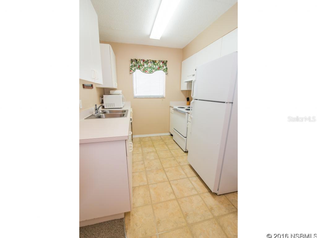 Kiawah Bay Condo Unit 101 - Residential