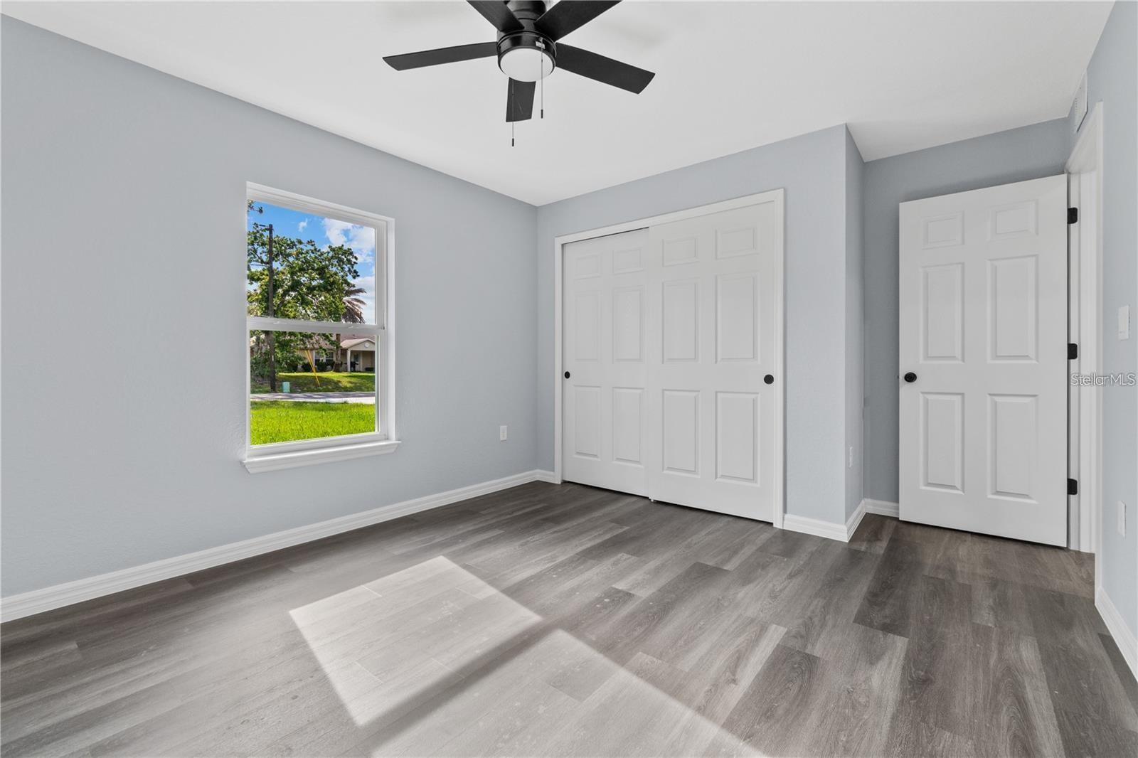 RAINBOW LAKES ESTATE - Residential