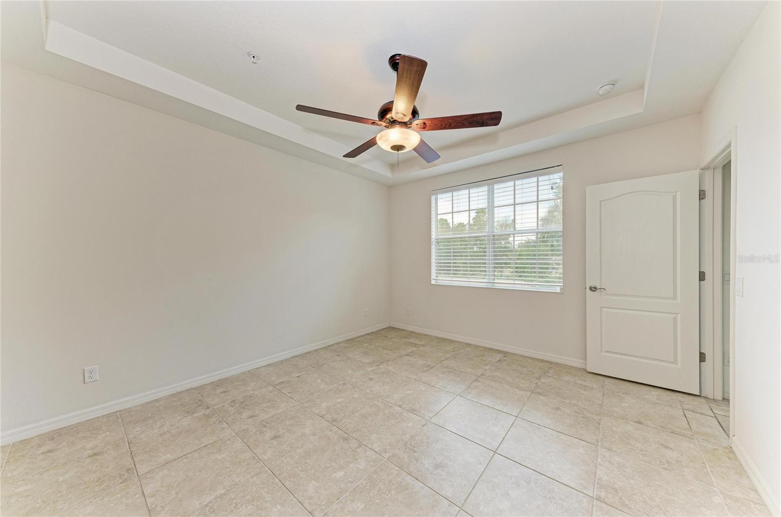 MIRAMAR LAGOONS AT LAKEWOOD RANCH III - Residential Lease