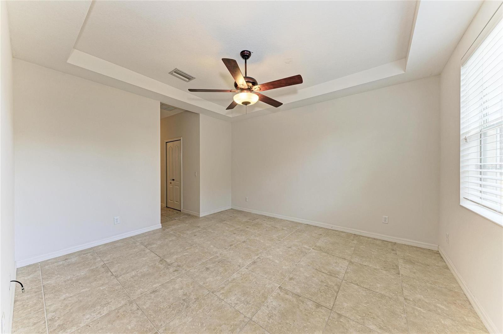 MIRAMAR LAGOONS AT LAKEWOOD RANCH III - Residential Lease
