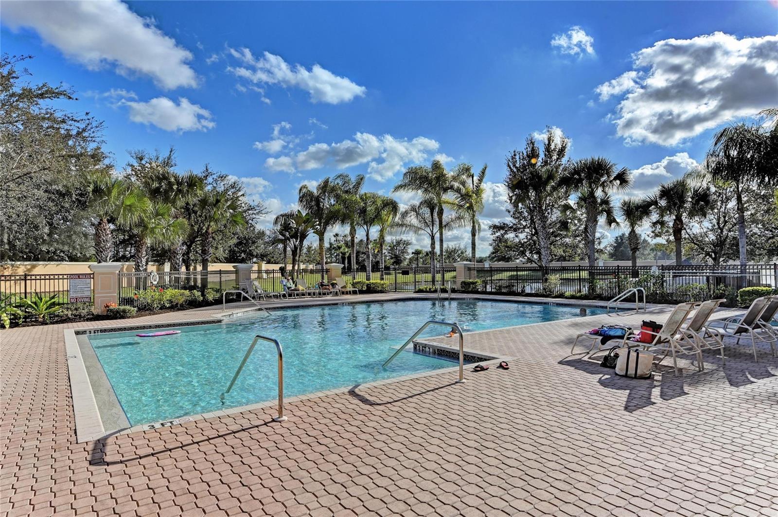 MIRAMAR LAGOONS AT LAKEWOOD RANCH III - Residential Lease