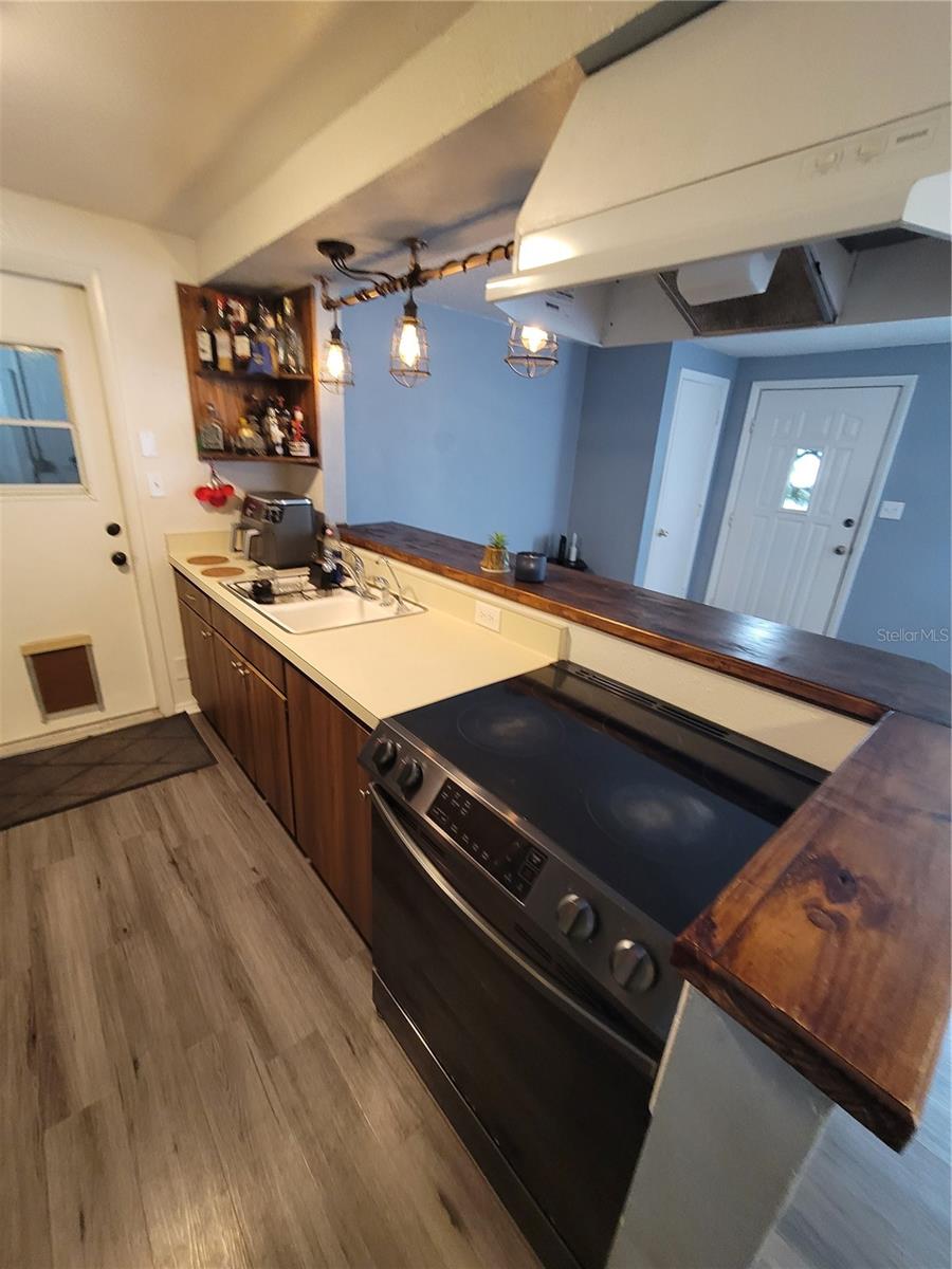 TRADE WINDS ESTATES SUB - Residential