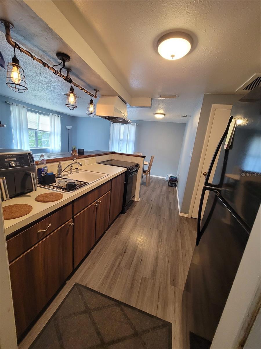 TRADE WINDS ESTATES SUB - Residential