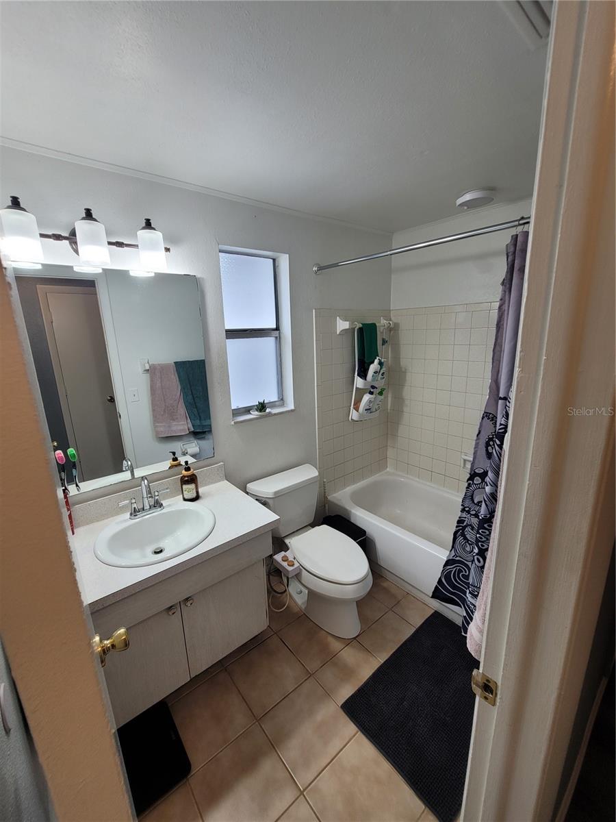 TRADE WINDS ESTATES SUB - Residential