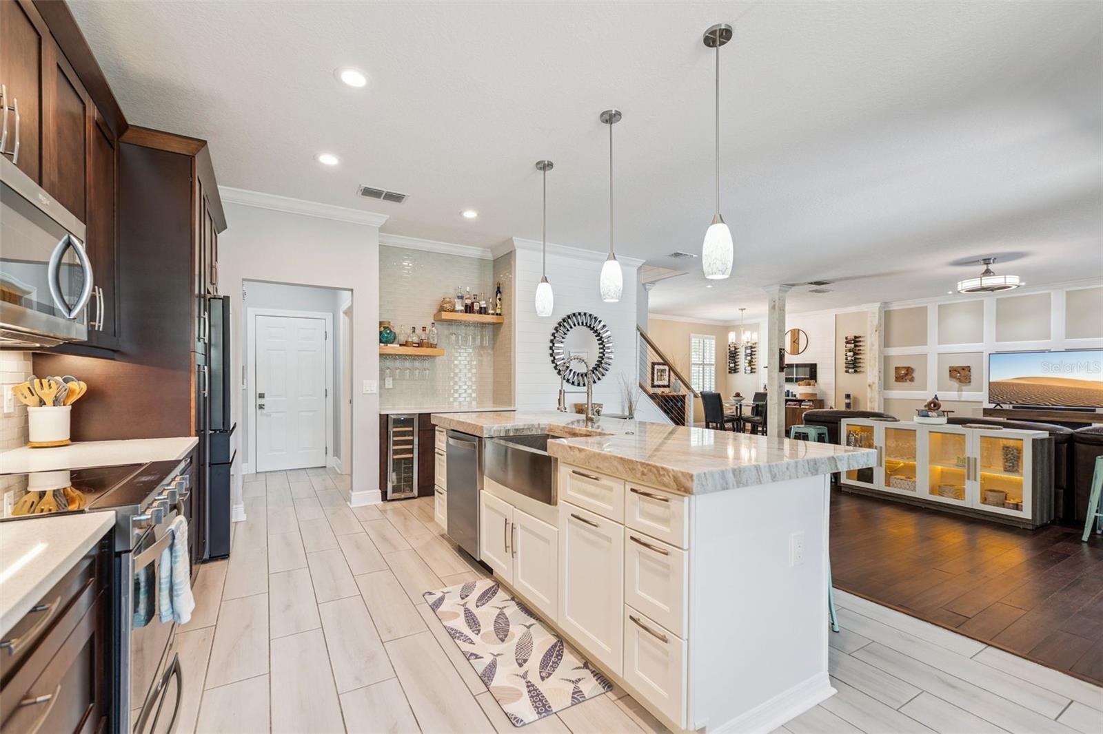 HARBOUR ISLES PH 1 - Residential